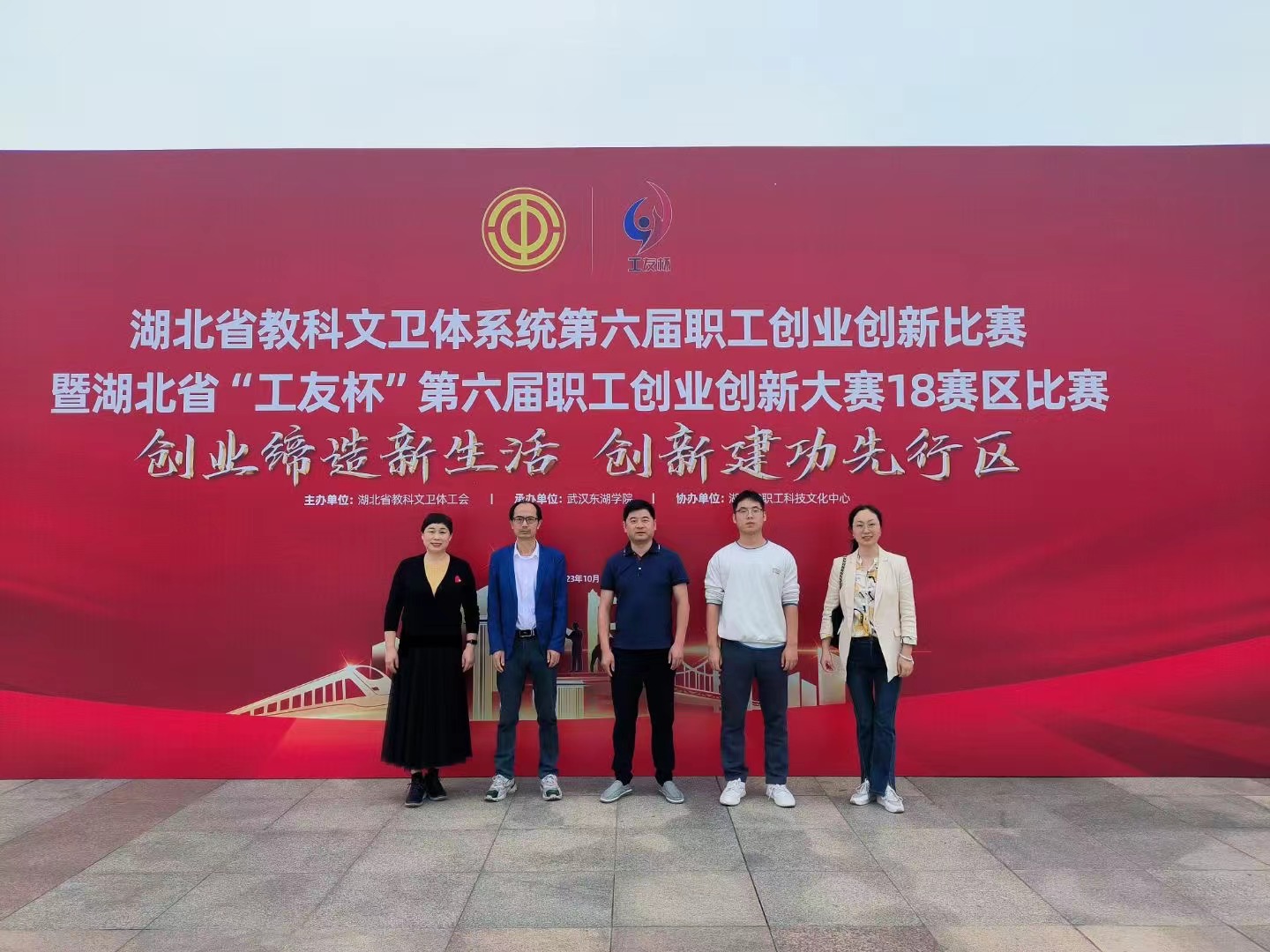 1699420963663062594.jpg 2599bba97923bcb1d80a7d015fbe57b.jpg